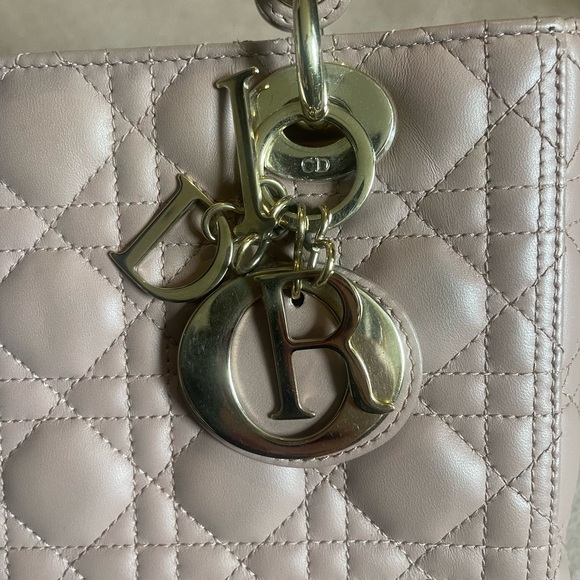Medium pink lady dior bag - Picture 3 of 10